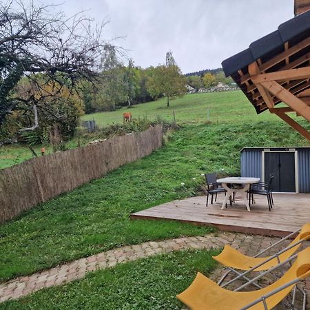 Appartement Rez De Jardin Saint-Martin-dʼUriage 外观 照片