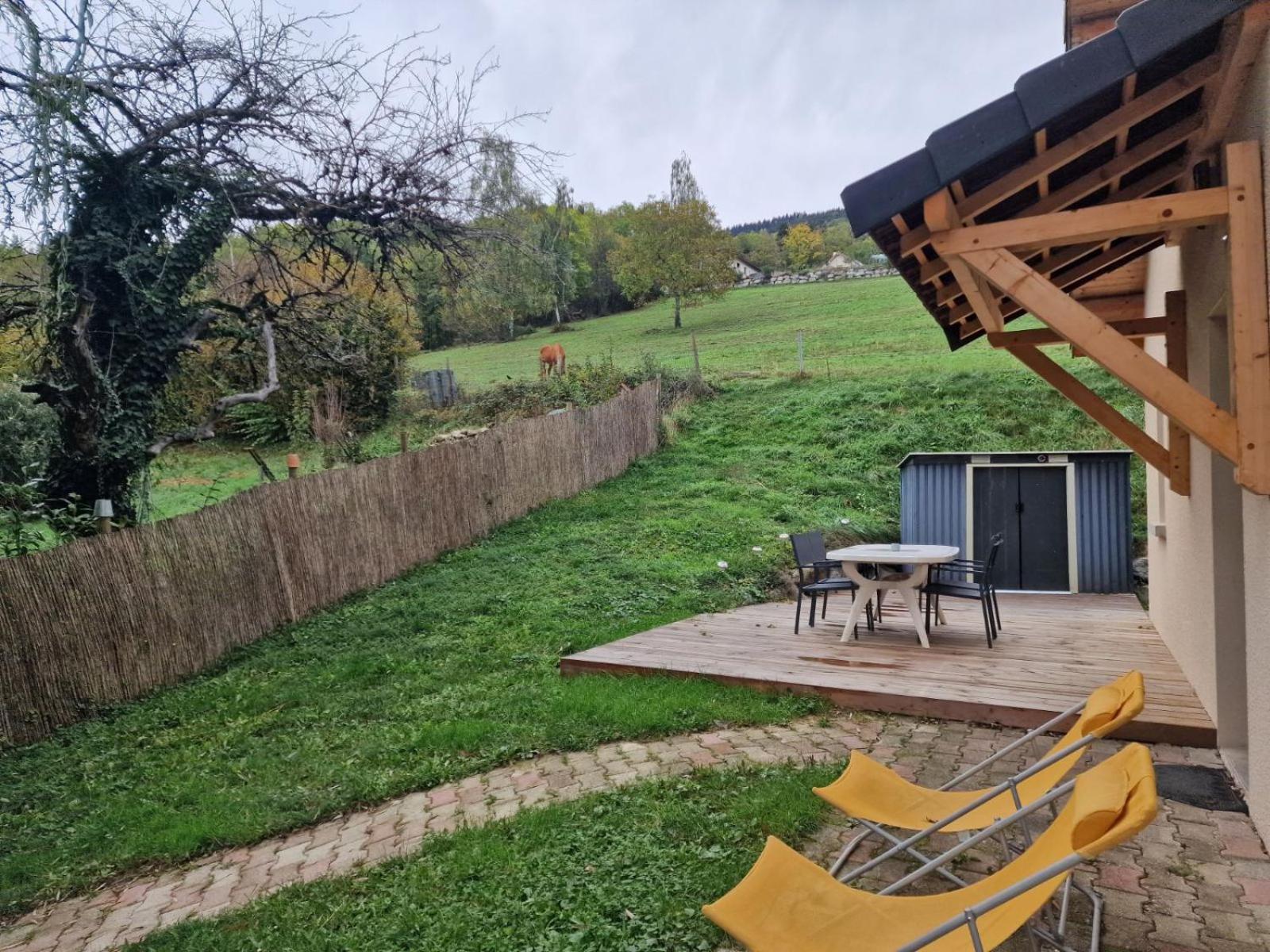 Appartement Rez De Jardin Saint-Martin-dʼUriage 外观 照片